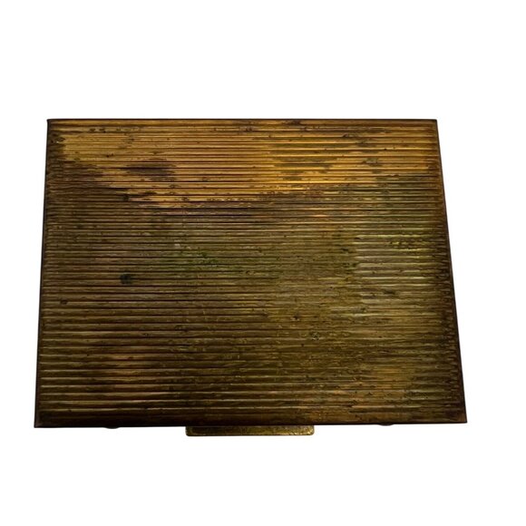 Vintage Fifth Avenue Engraved Gold Tone Powder Compact Mirror Puff 3" x 2" MCM - Picture 2 of 9